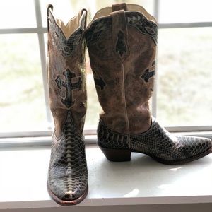 Cowboy boots